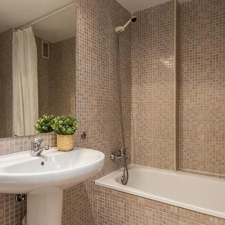 Bnbholder Terrace, Pool & Gym Las Tablas *