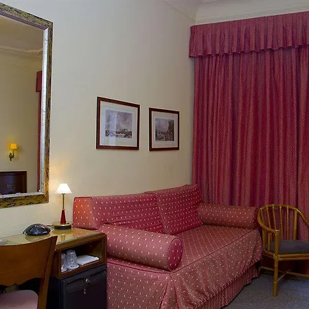 Hotel Carlos V 3*