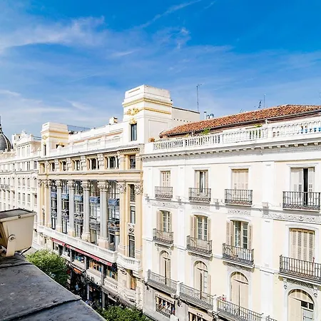 Apartment Unbeatable Views Of Puerta Del Sol By Batuecas *