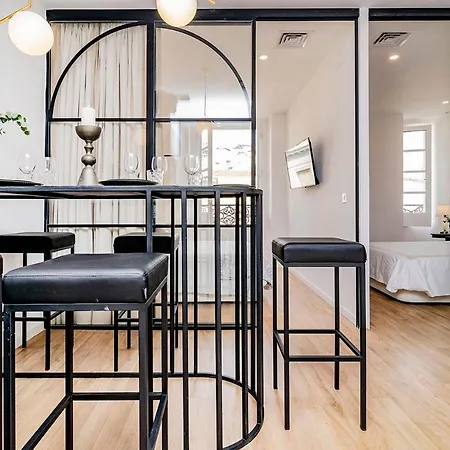 Appartement Unbeatable Views Of Puerta Del Sol By Batuecas