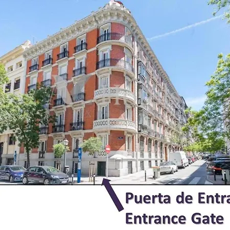 Ayz Juan De Mena - Auto Check-in * Madrid