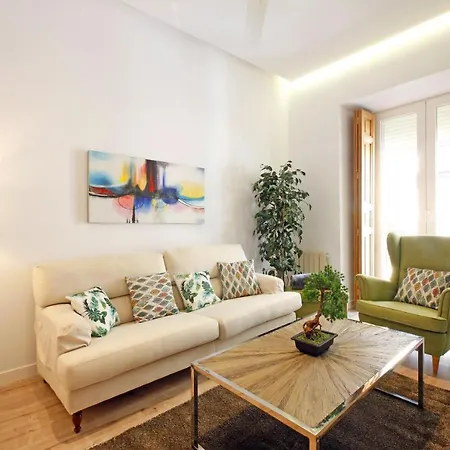 Reina Sofia Boutique I Madrid