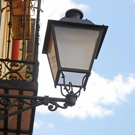 Reina Sofia Boutique I Madrid