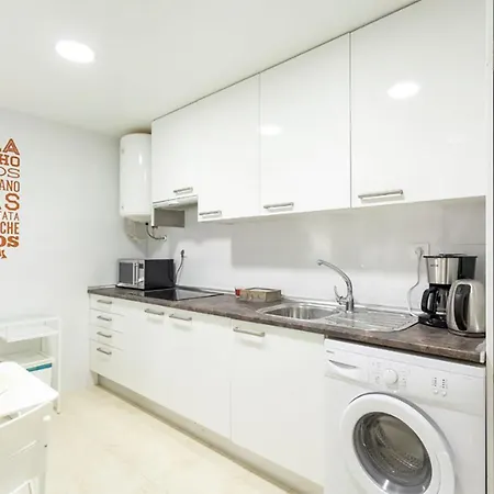 Boutique In The Heart Of Apartment