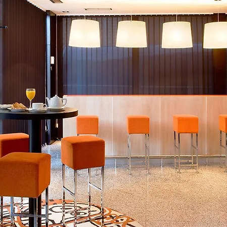 Nh Prisma Hotel
