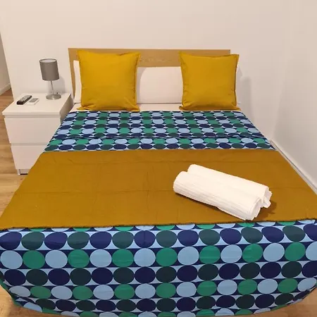 M-a Star Hostel *