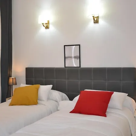 Lux Penthouse Gran Via Guest house Madrid