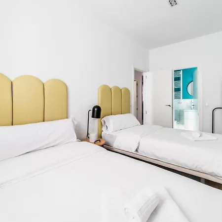 Apartahotel Smartr Atocha Reina Sofia *
