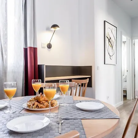 Smartr Atocha Reina Sofia Lejlighedshotel *