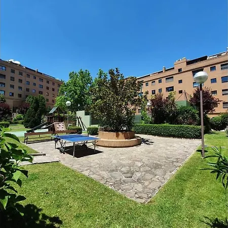 Precioso Estudio Conde Orgaz Apartment Madrid