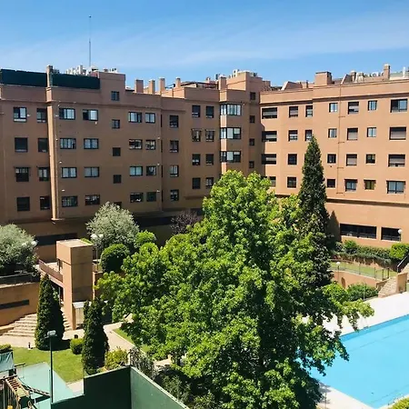 Precioso Estudio Conde Orgaz Apartment Madrid