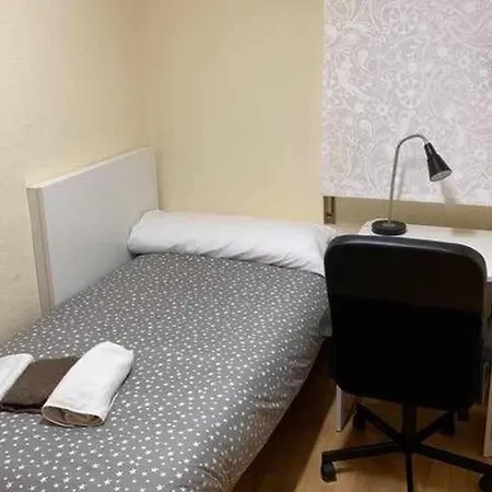 Residencia 12 Octubre Bed and breakfast *