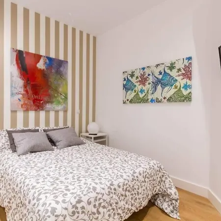 Encantador Apartamento Con Patio En La Latina By Batuecas * Madrid