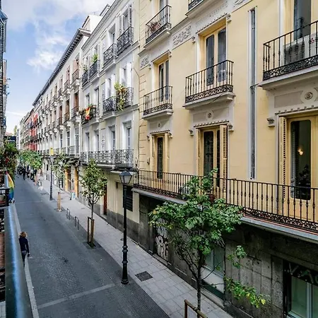 En Centro De Madrid, C/infantas 1-3 By Batuecas Apartamento Madrid