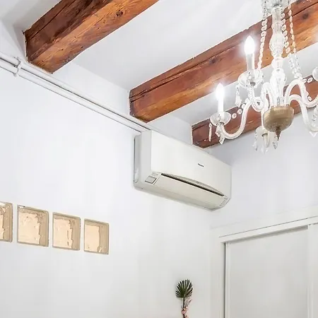 Apartment En Las Nubes De Atico En Calle Fuencarral Fnc22a1