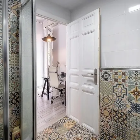 En Las Nubes De Atico En Calle Fuencarral Fnc22a1 Apartment Madrid