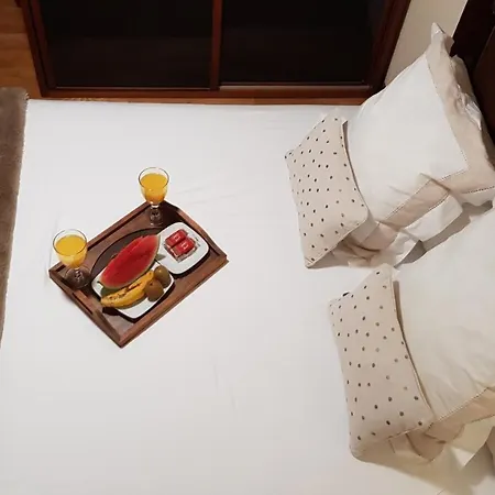 Residencial En Alquiler De Corta No Turistico