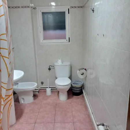 Residencia 12 Octubre Bed and breakfast