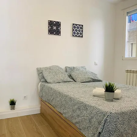 Moncloa-arguelles Nuevos Pisos Apartamento Madri