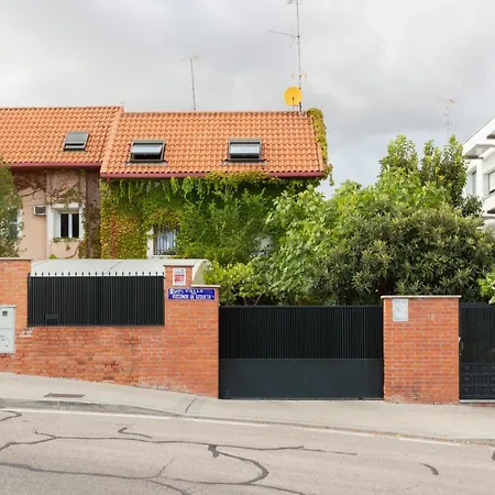 Paraiso Coliving Privatunterkunft *