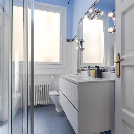 Apartament Charming Gran Via Center