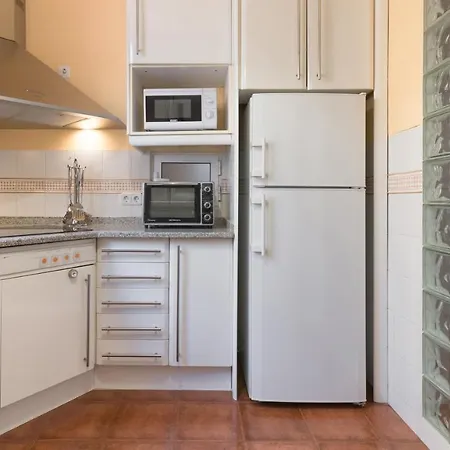 Charming Gran Via Center Apartment Madrid