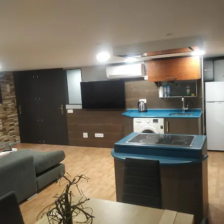 Apartment Deluxe Barajas *