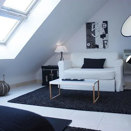 Apartamento Wootravelling Plaza De Oriente Homtels *