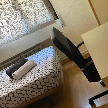 Residencia 12 Octubre Bed and breakfast *