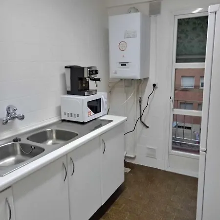 Residencia 12 Octubre Bed and breakfast
