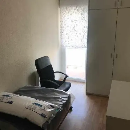 Residencia 12 Octubre Bed and breakfast