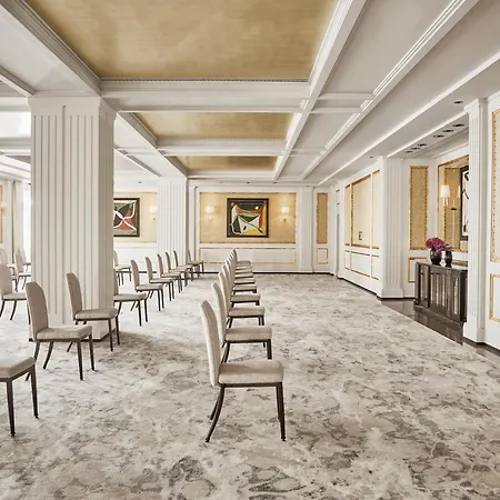 Szálloda Four Seasons 5*