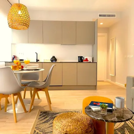 Appartement Nuevo Y Reformado Al Lado De La Gran Via Madrilena Madrid