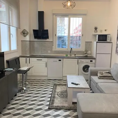 Apartment Piramides Madrid