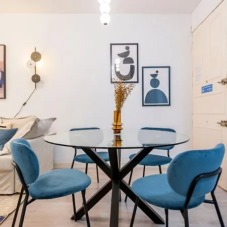 Apartamento Atocha Vi - Elegancia Urbana En Ubicacion Privilegiada