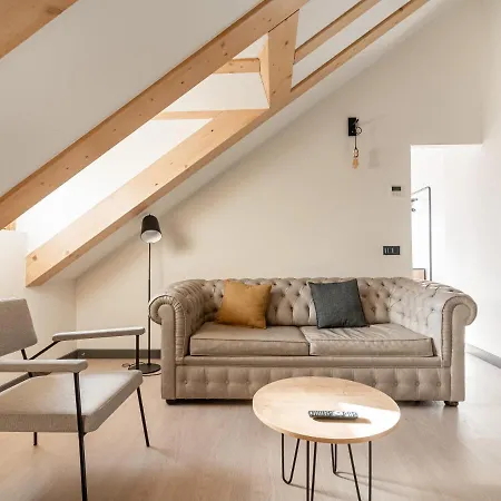 Aparthotel Limehome Calle De La Madera - Digital Access 3*