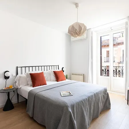 Aspasios Calle Mayor Apartment Madrid