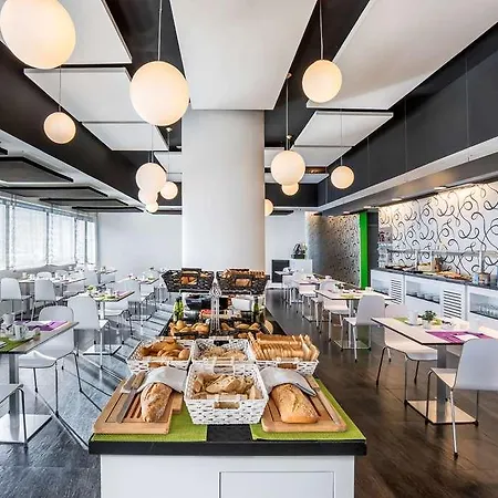 Zentral Castellana Norte Hotel 4*