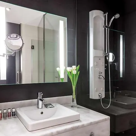 Zentral Castellana Norte 4* Madrid
