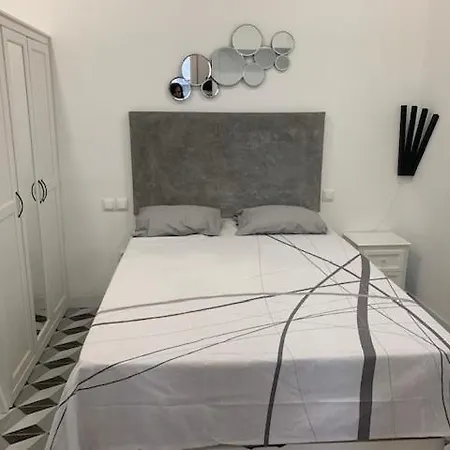 Apartment Piramides Madrid