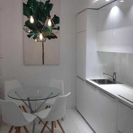 Belen Modern & Luxury Space Near Plaza Mayor Apartment