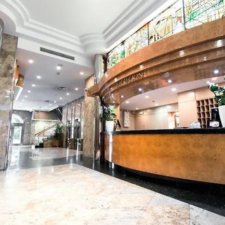 Hotel Vp Madrono 3*