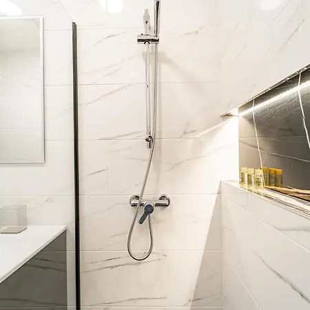 Apartment Edsam White Madrid