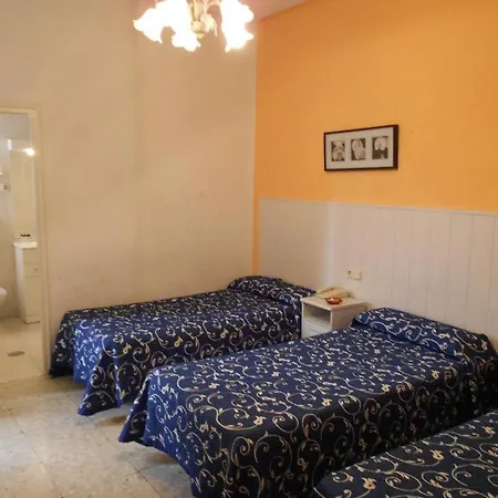 Valencia Guest house 3*