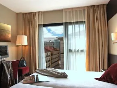 Hotell Radisson Red Madrid