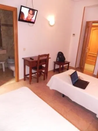 Guest house Ivor 2*