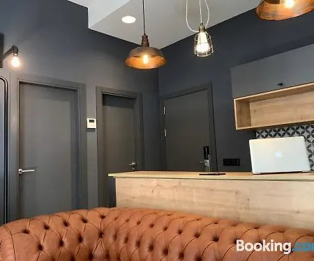 Limehome Calle De La Madera - Digital Access Aparthotel 3*