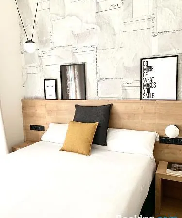 Apartmanhotel Limehome Calle De La Madera - Digital Access