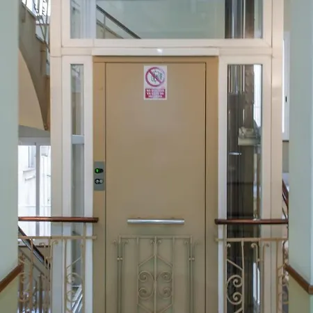 Atocha Vi - Elegancia Urbana En Ubicacion Privilegiada Apartment Madrid