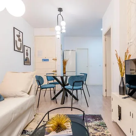 Apartamento Atocha Vi - Elegancia Urbana En Ubicacion Privilegiada